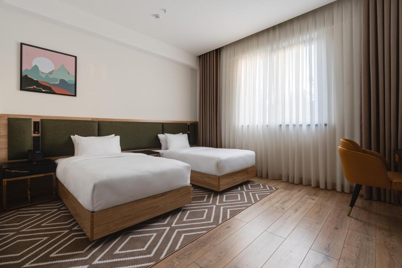 The Elements Hotel 塔什干 外观 照片