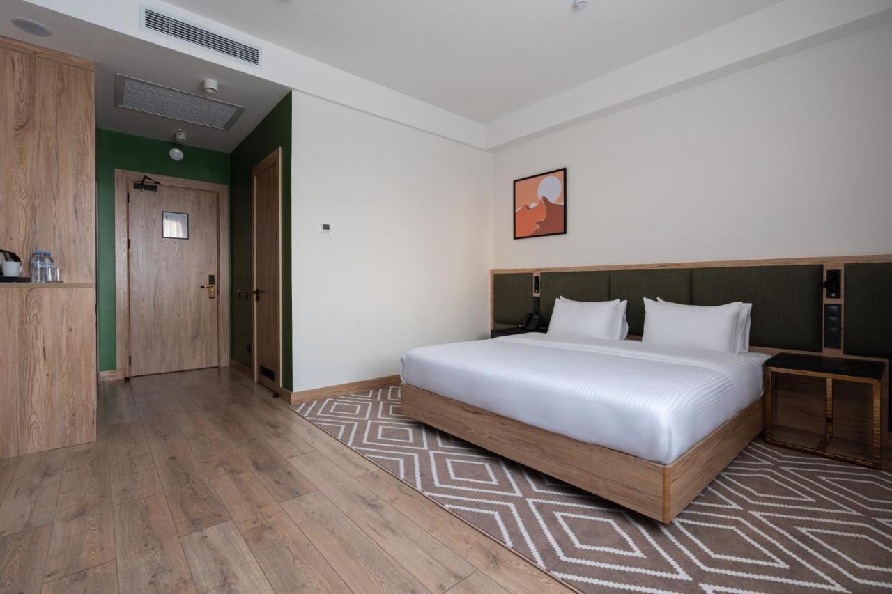 The Elements Hotel 塔什干 外观 照片